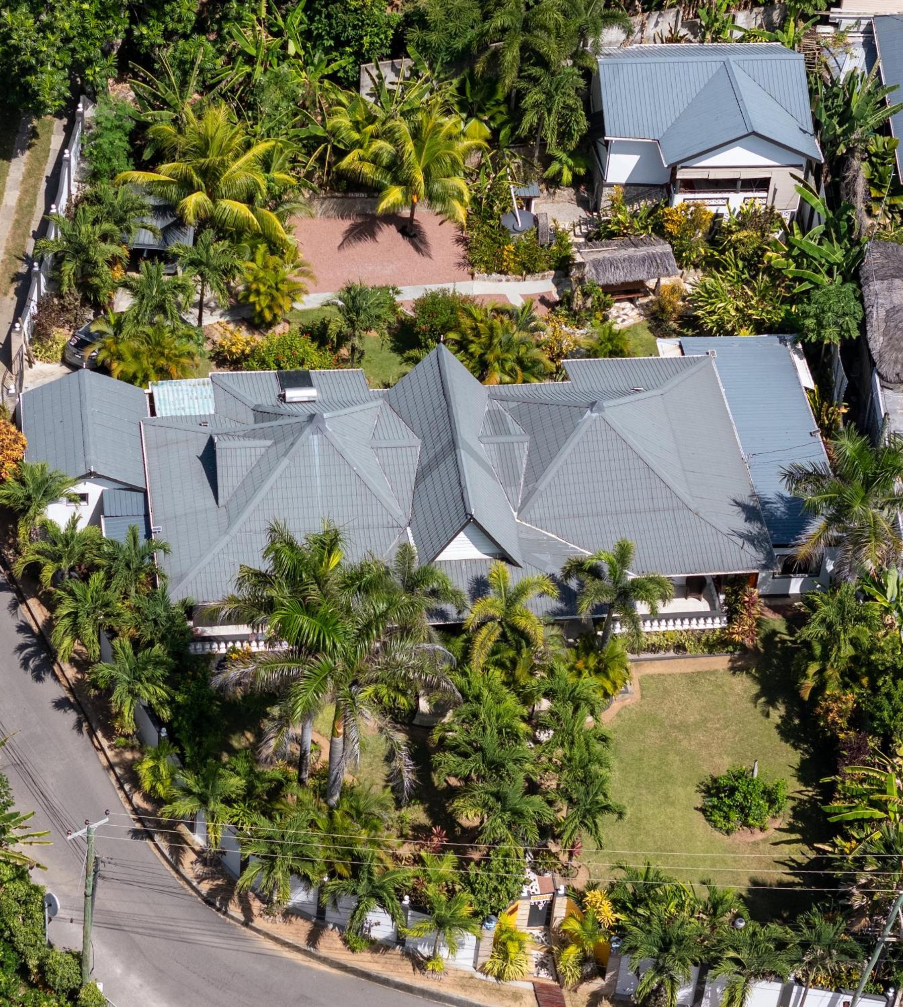 Nid'Aigle Lodge เบเซนต์แอนน์ ภายนอก รูปภาพ