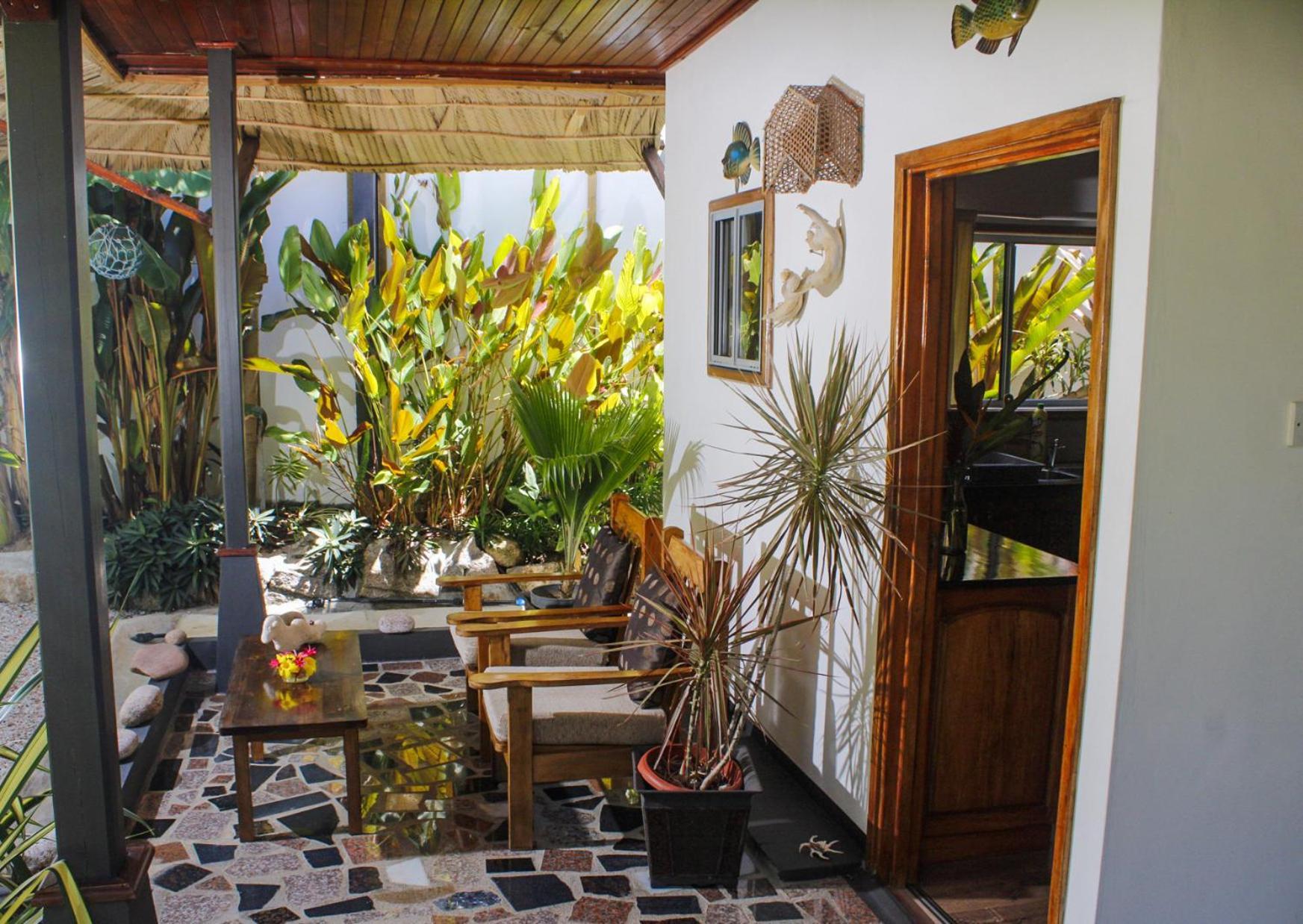 Nid'Aigle Lodge เบเซนต์แอนน์ ภายนอก รูปภาพ