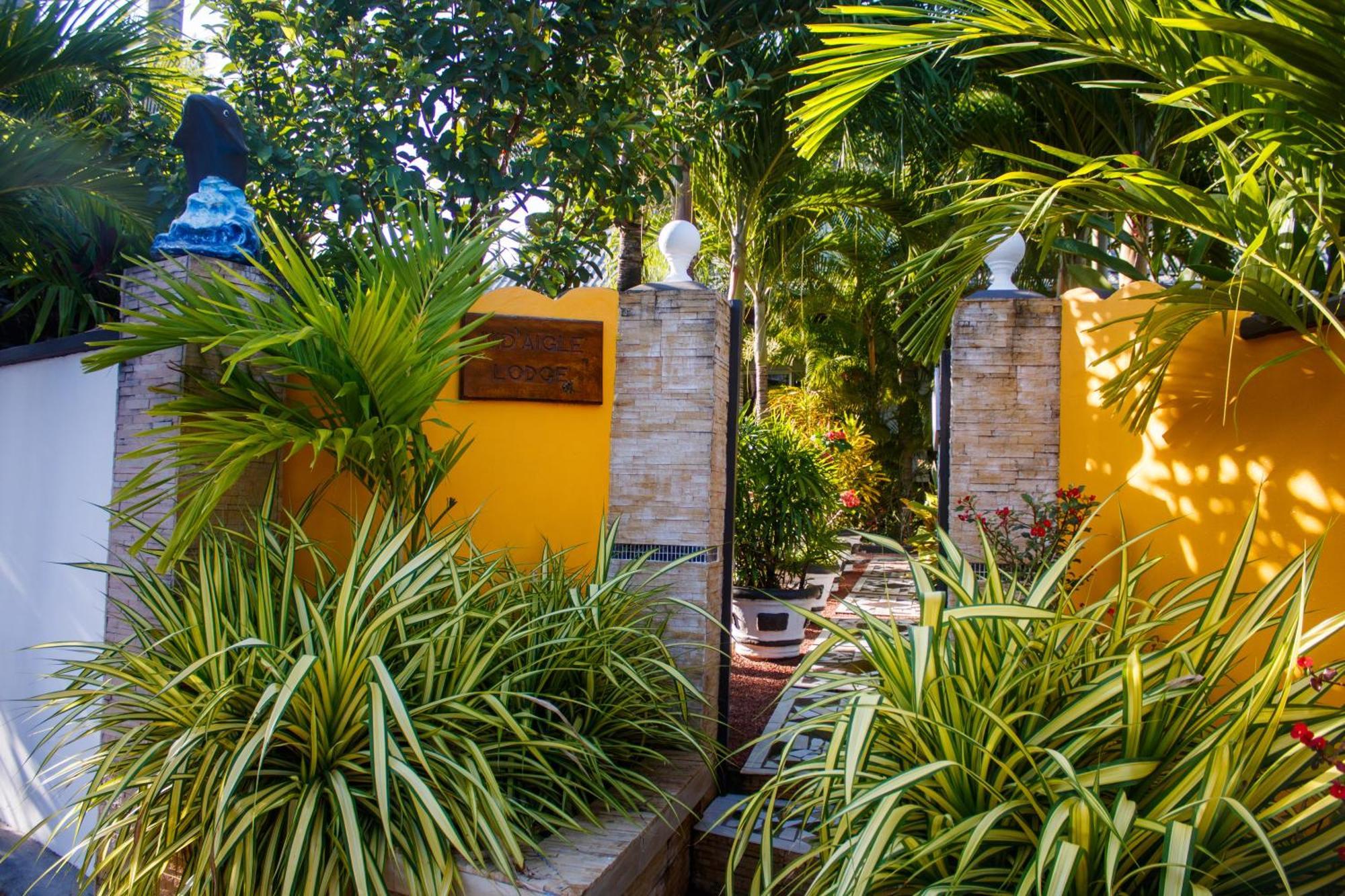 Nid'Aigle Lodge เบเซนต์แอนน์ ภายนอก รูปภาพ
